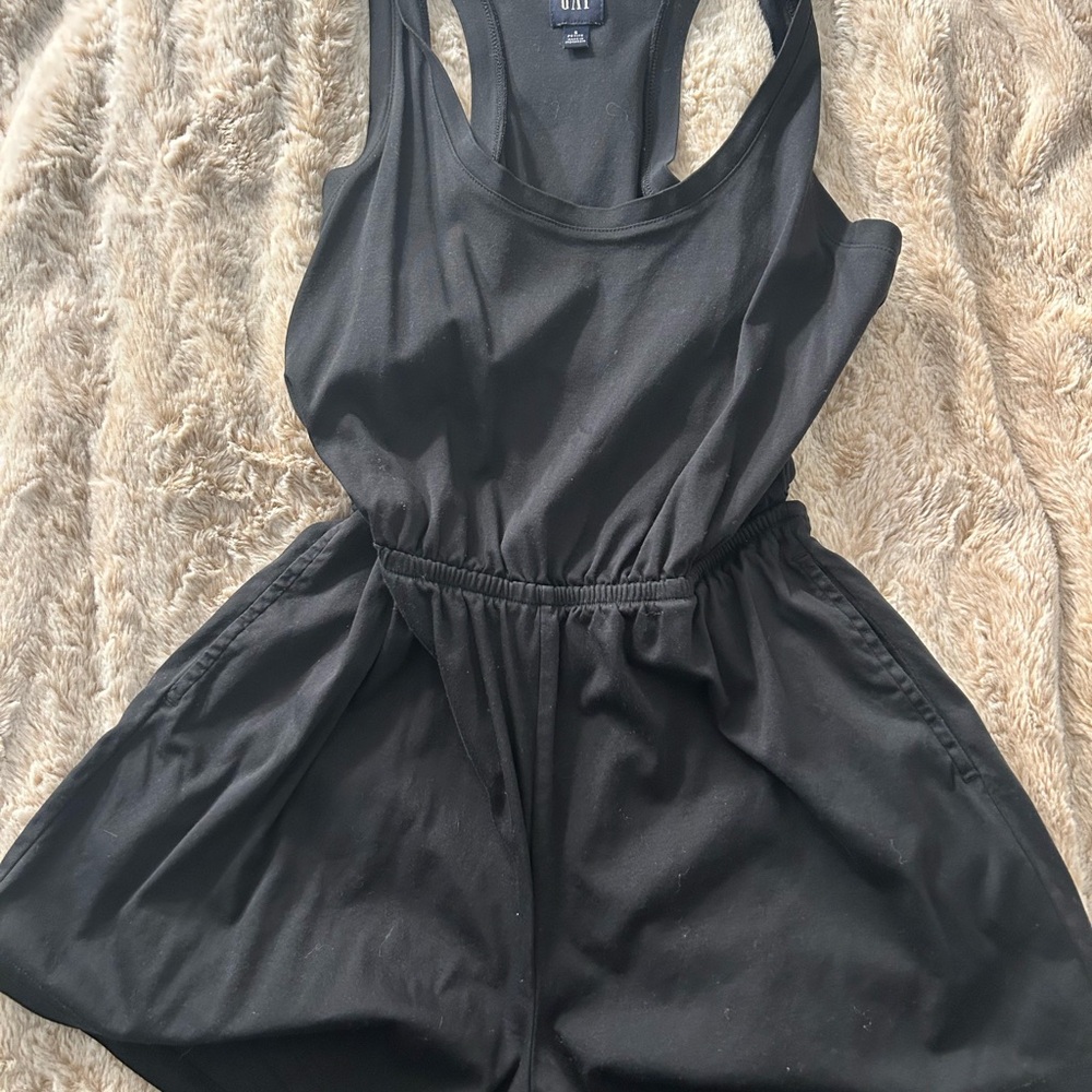 Uniqlo Black Sleeveless Romper